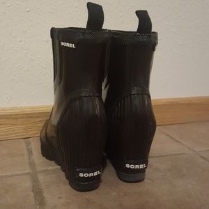 Sorel Women's Joan Rain Wedge Short